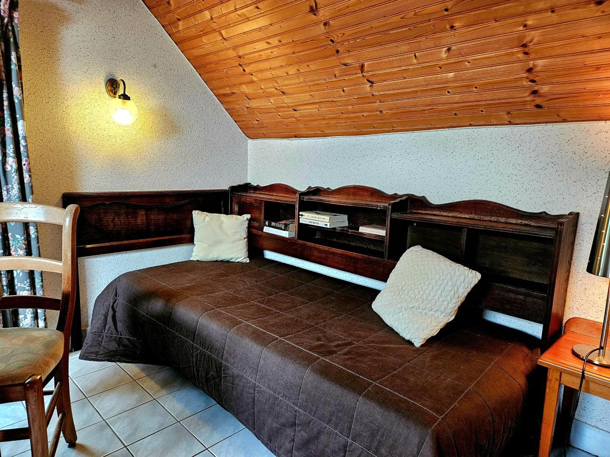 L'Auberge De La Porte Saint-Jouan-des-Guérets Стая снимка